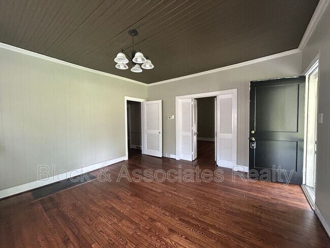 Building Photo - 311 Keating Dr