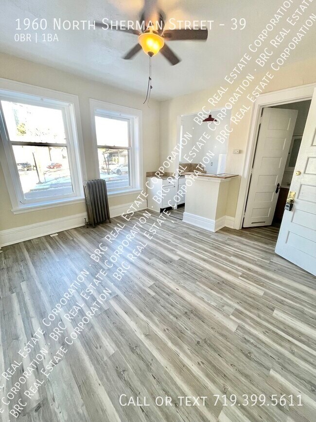 Building Photo - 1960 Sherman St