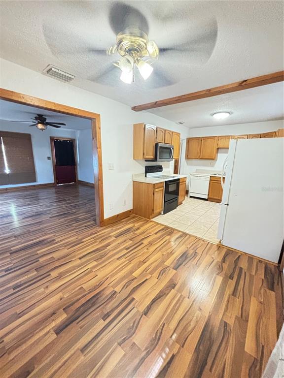 Building Photo - 4830 16th Ave N