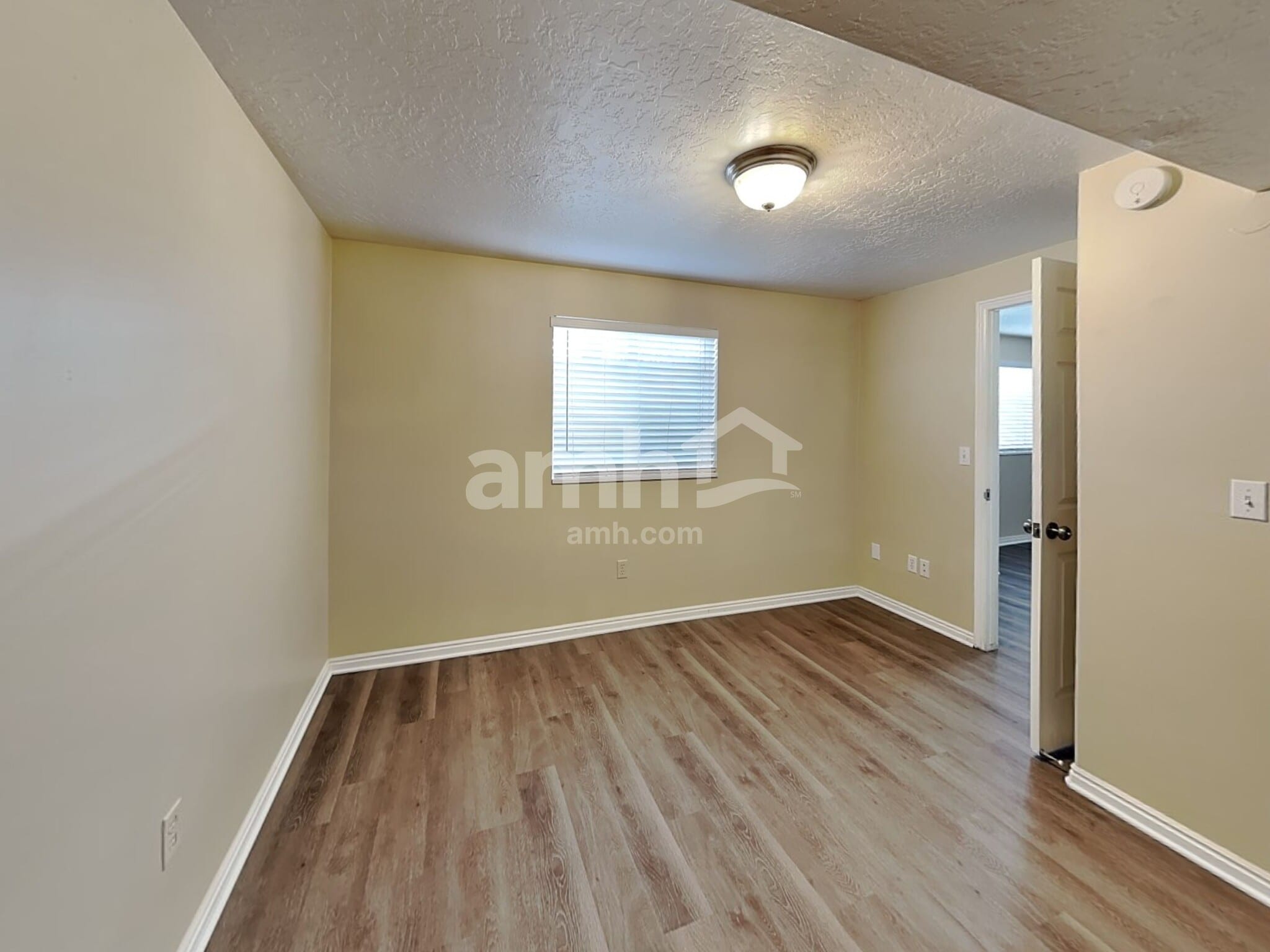 Building Photo - 120 S 1660 W