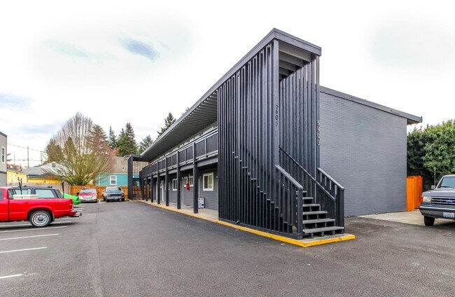 Building Photo - 5401 Pacific Ave