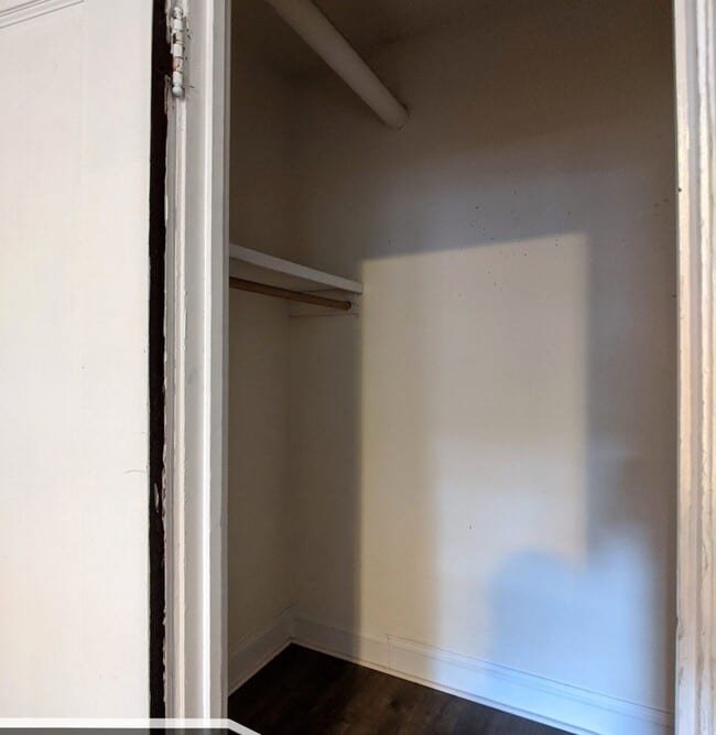 Building Photo - 3312 W Schubert Ave