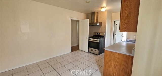 Building Photo - 717 W San Marino Ave