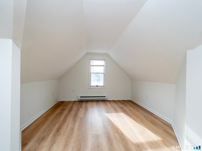 Building Photo - 38 Gregory Blvd