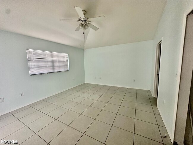 Building Photo - 17150 Knight Dr