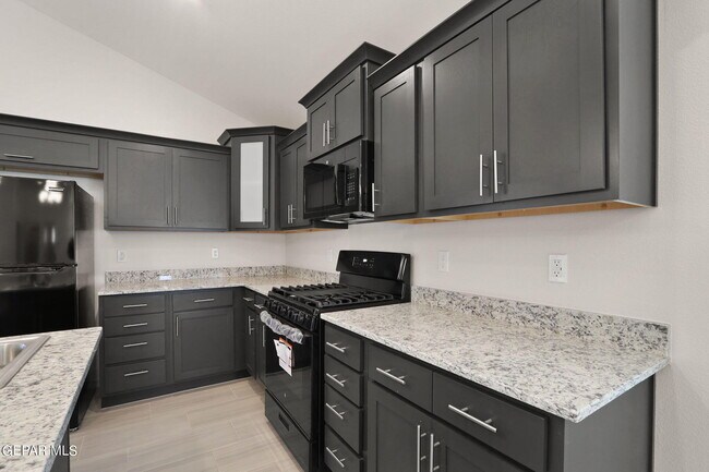 Building Photo - 5116 Joe Castillo St