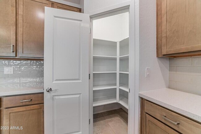 Building Photo - 3bed, 2bath Home