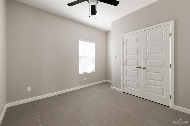 Building Photo - 5708 Puffin Ave