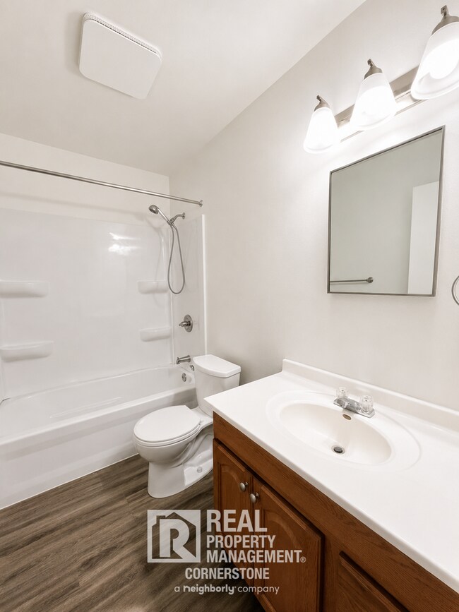 Building Photo - Spacious 2BR Townhome in Gull Lake Schools | Dog Friendly