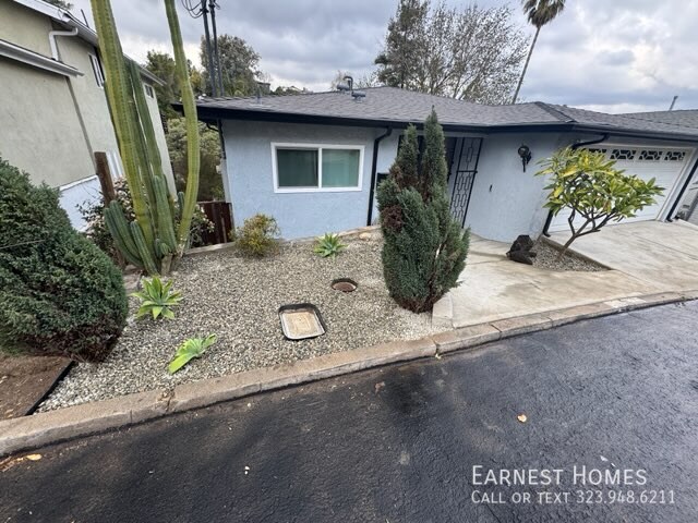 Building Photo - 4735 Nob Hill Dr