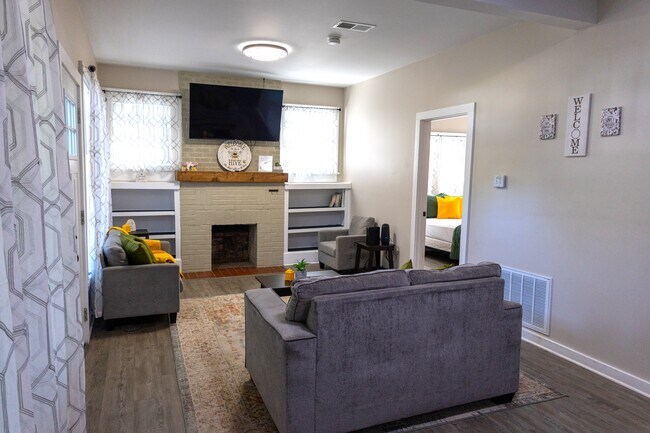 Building Photo - Honey Hive