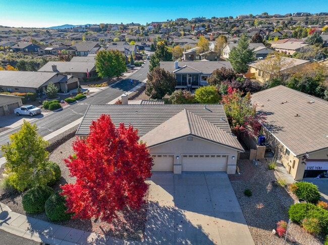Building Photo - 3 Bedroom, 2 Bath Home in Prescott!