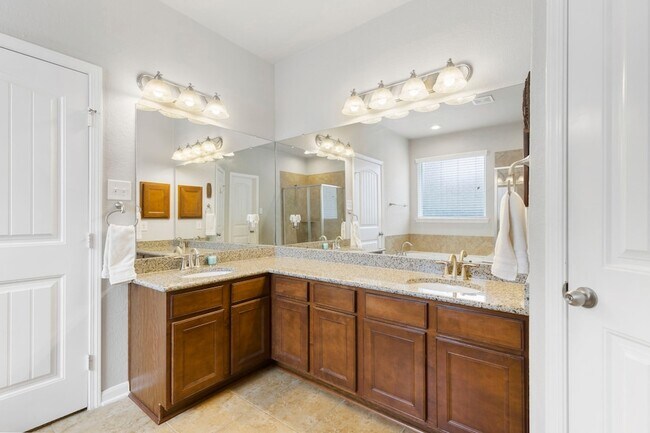Building Photo - 39 Prairie Falcon Place