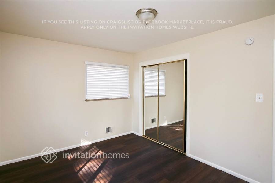 Building Photo - 2324 Fulton St