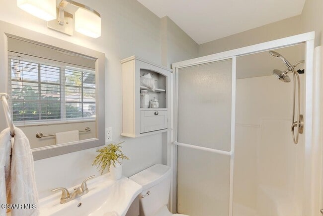 Building Photo - 3958 Senan St