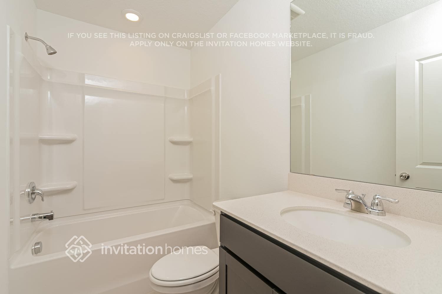 Building Photo - 5809 Sagebrush Aly