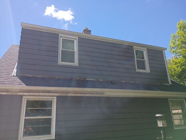 Building Photo - 8120 W Herbert Ave