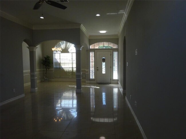 Building Photo - 4022 Kristin Lee Ct