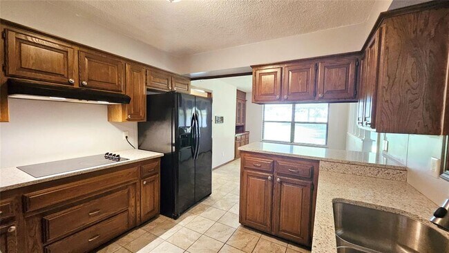 Building Photo - 4009 Cherry Hill Ln
