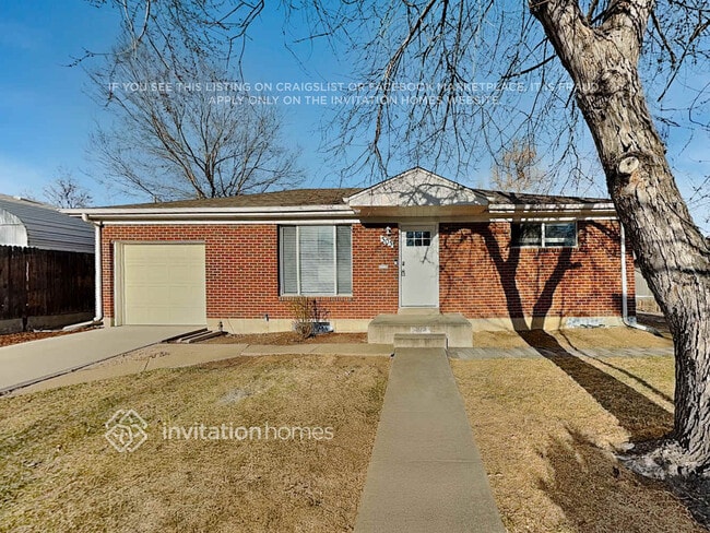 Building Photo - 303 Leonard Ln