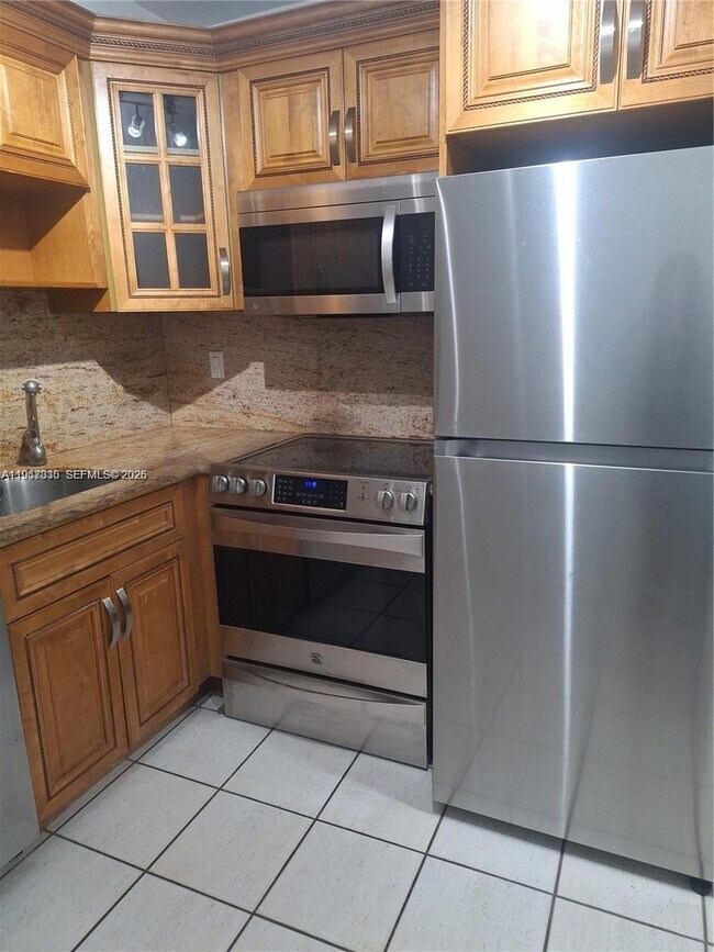 Building Photo - 201 180th Dr