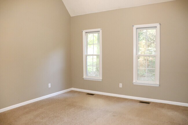 Building Photo - 38 White Heron Ct