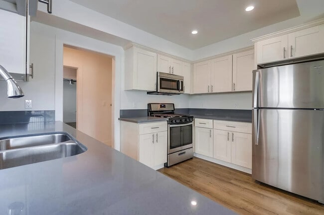 Building Photo - 11506 Truro Ave