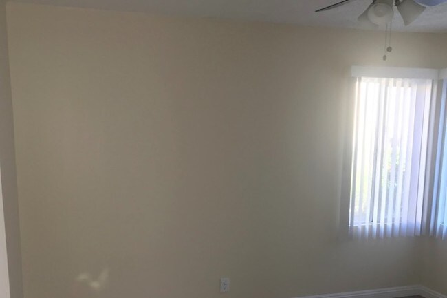 Building Photo - 4166 W 162nd St