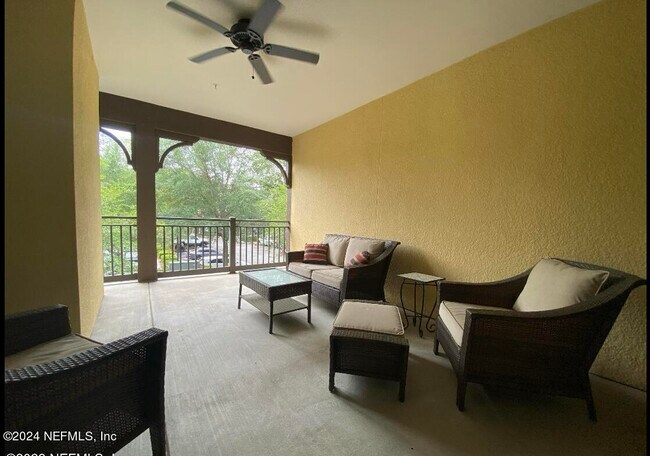 Building Photo - 9823 Tapestry Park Circle