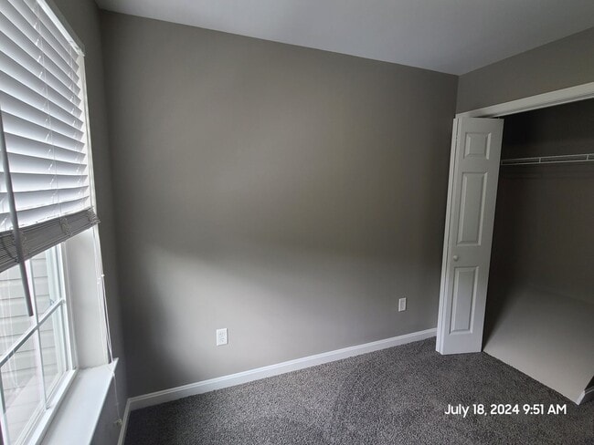 Building Photo - 3 Bedroom Townhouse for Rent in Waynesboro!