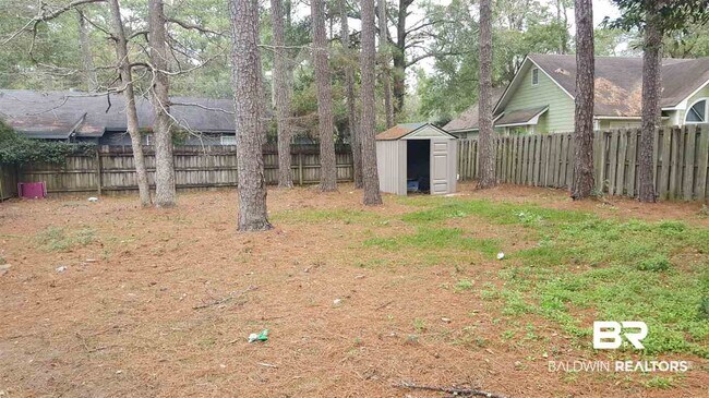 Building Photo - 103 Rainer Cir