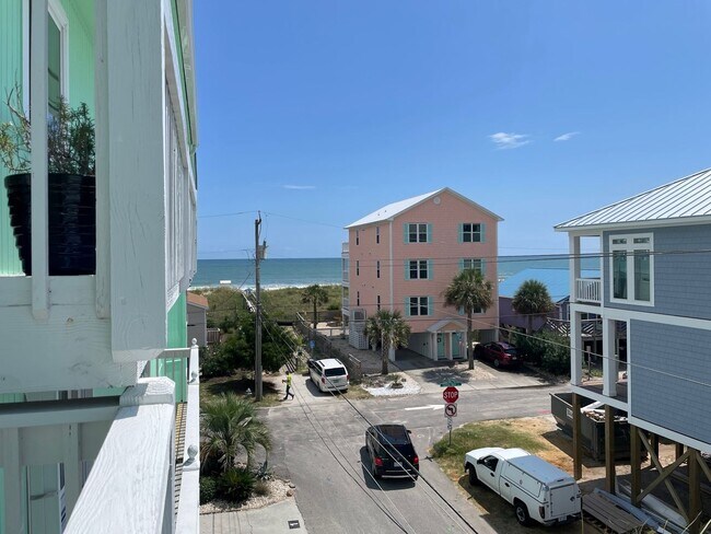 Building Photo - TIME TO SECURE A PROPERTY FOR THE FALL OF ...
