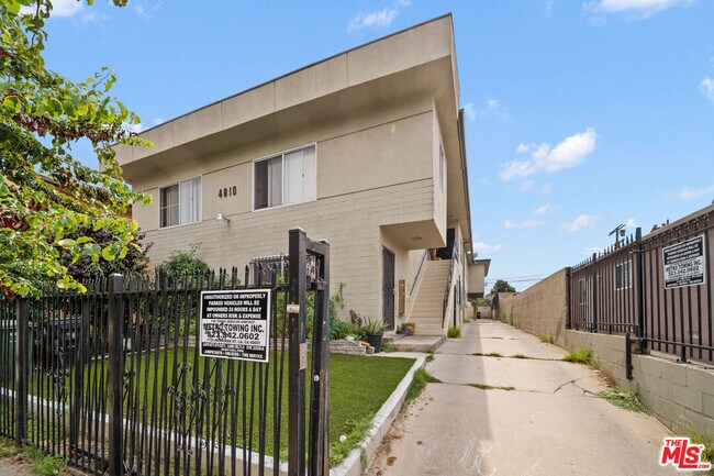 Building Photo - 4810 St Elmo Dr