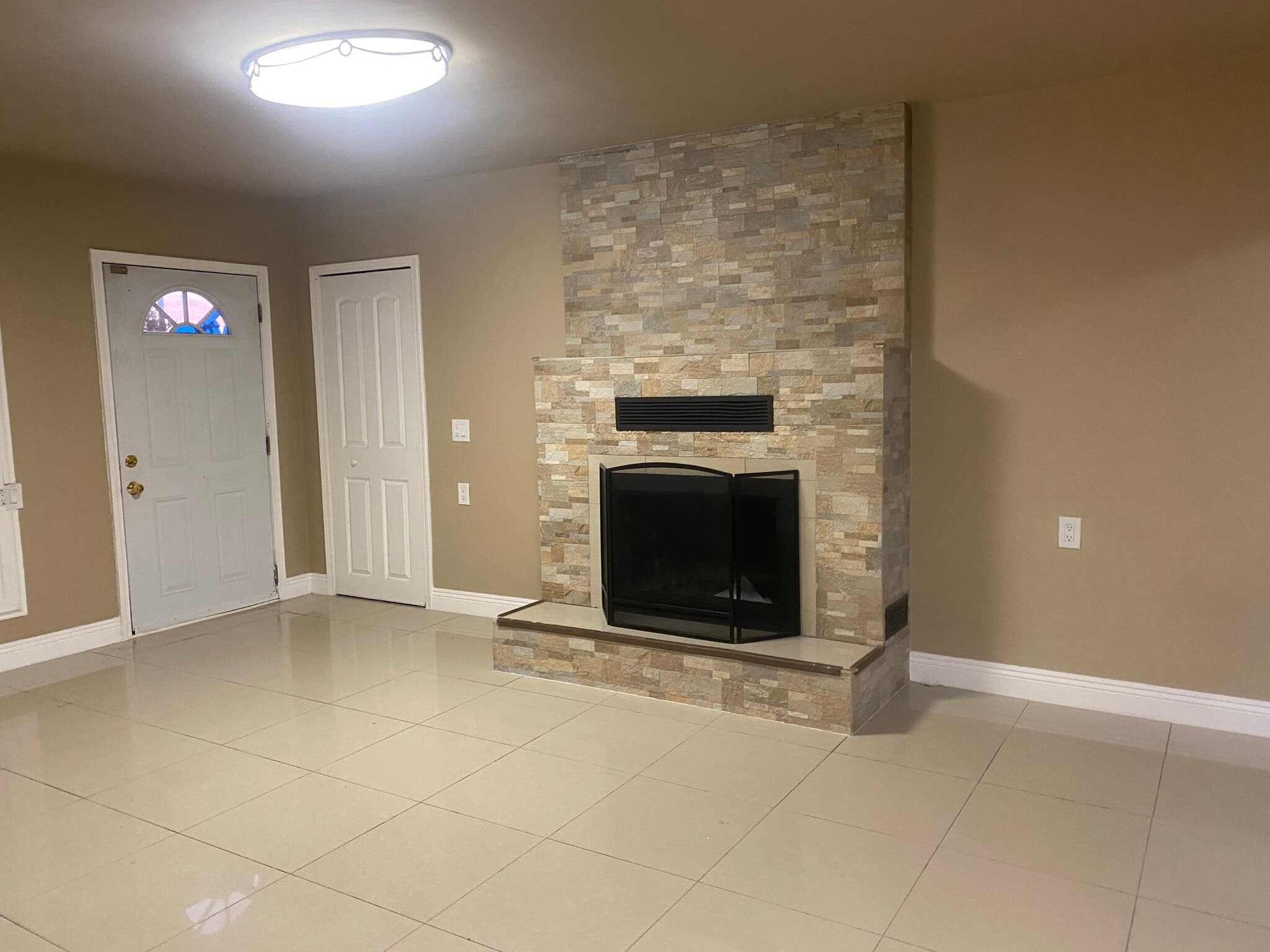 Living room - 22317 E Avenue O