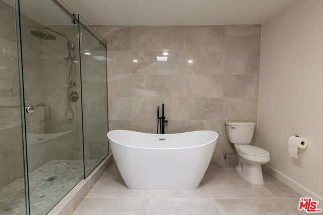 Building Photo - 1509 Greenfield Ave