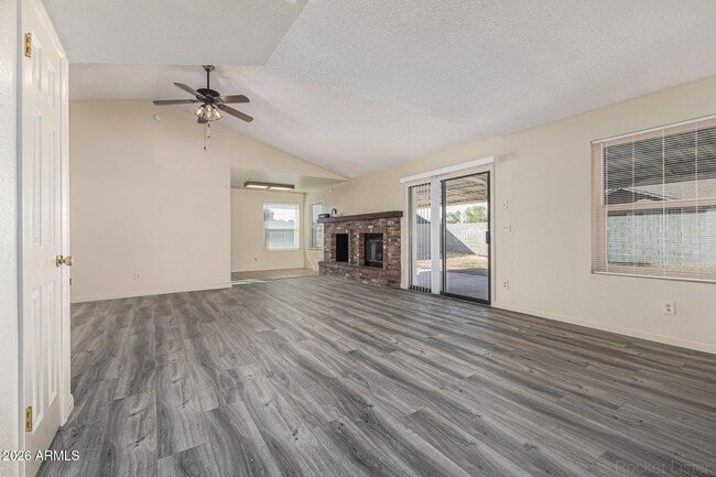 Building Photo - 6850 W Cholla St