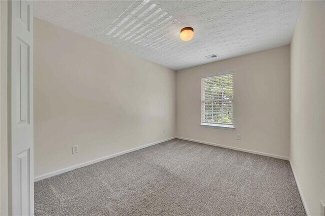 Building Photo - 2297 Baker Station Dr