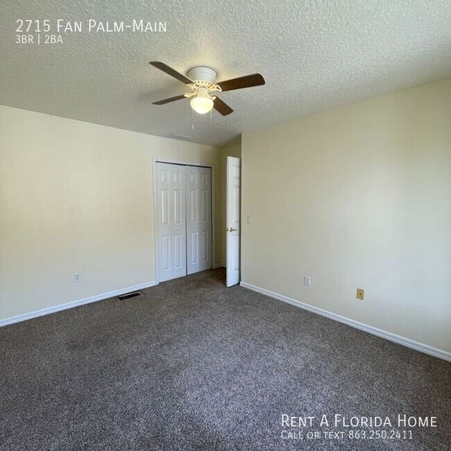 Building Photo - 2715 Fan Palm Dr