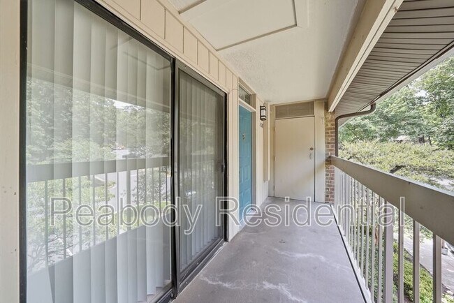 Building Photo - 1570 Moorings Dr