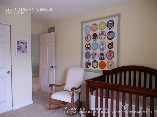 Building Photo - Huge condo w/finished basement in Gahanna