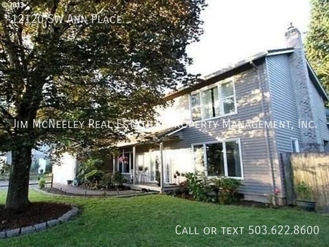 Primary Photo - Well Maintained Tigard Home - Great Indoor...