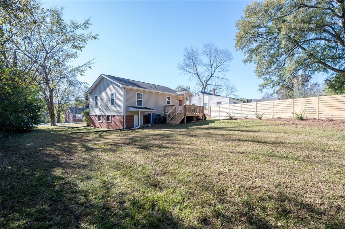 Building Photo - 2225 Milburnie Rd