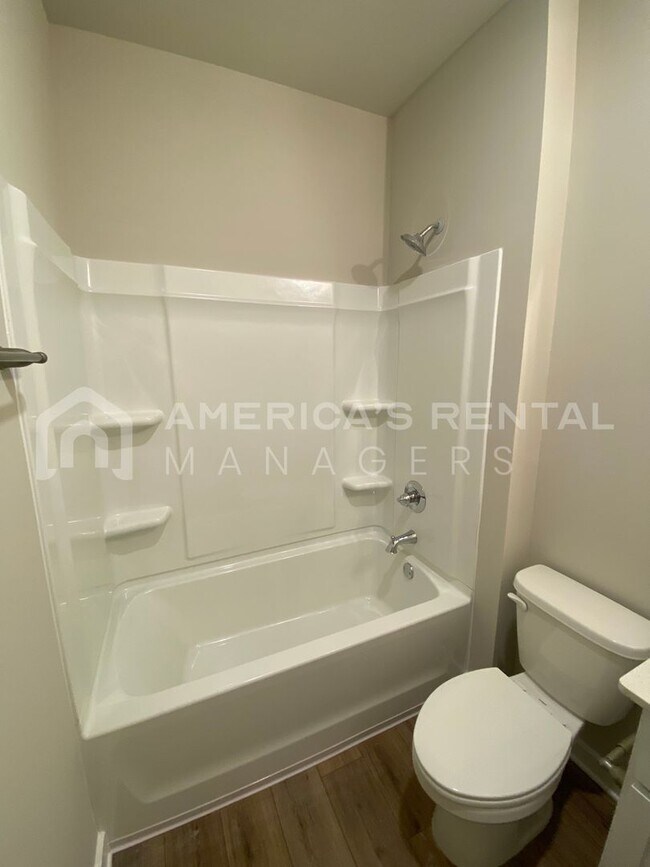 Building Photo - Home for Rent in Clanton, AL!!! View with ...