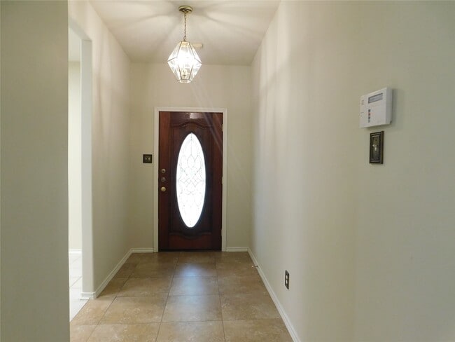 Building Photo - 3014 Aylesworth Ct