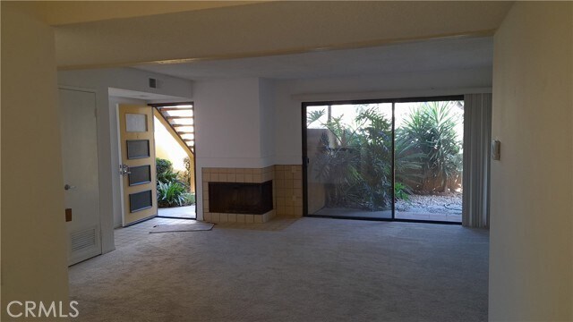 Building Photo - 25712 Le Parc