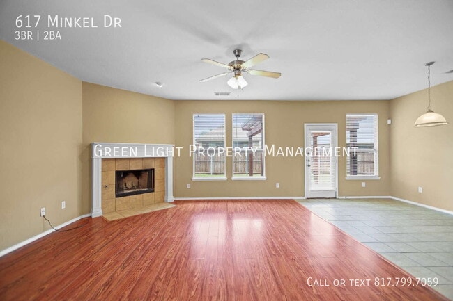 Building Photo - 617 Minkel Dr