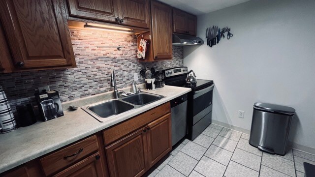 Building Photo - 360 Columbia St NE