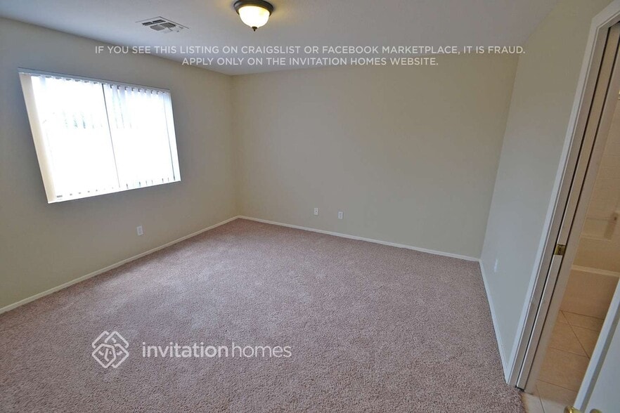 Building Photo - 6225 W Warner St