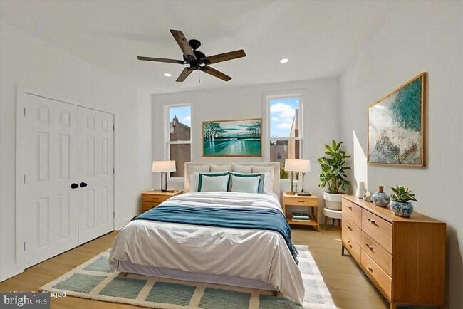 Building Photo - 2117 S Alden St