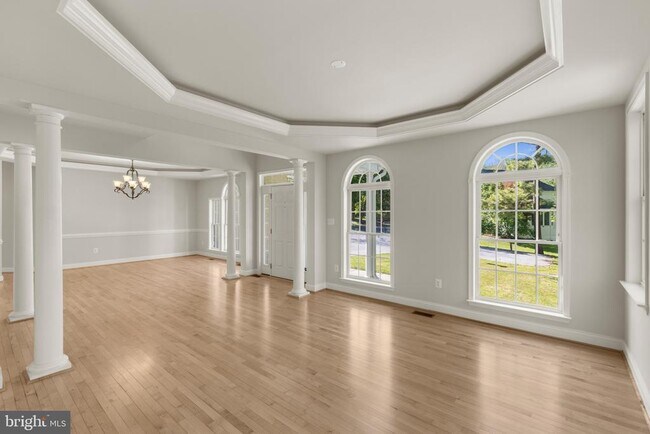 Building Photo - 9724 Centennial Meadows Ln